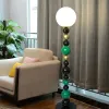 مصابيح أرضية زجاجية جولة ملونة أمريكية مصممة حديثة مصممة واقفة لأرضي غرفة المعيشة بجانب المصابيح