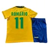 1994 Kit per bambini brasiliani Kit calcio Jereys Romario 1998 Ronaldo Roberto 2002 Ronaldinho 2004 Robinho Casa di calcio Shirt a manica corta divise