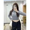 Miumius Designer Knitwear Luxury Fashion for Women Loose and Bekväm stickor TEES Tidig Autumn Short Fit Basic Sticked Bottom For Shirt