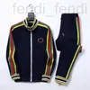 Herrspårets designer 2 Mens Tracksuit Luxury Men Sweatsuits Långärmad Assic Fashion Pocket Running Casual Man Othes Outfits Nts Jacket Två PIE #121 I3D4