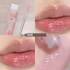 Dudak Parlatıcı 1pc Glitter Lipgloss Parlak Ayna Sırını Tutucu Yağ Nemlendirici Şeffaf Sıvı Ruj Koreli Makyaj Kozmetikleri