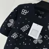 2024 Ny vår sommaren Milan Runway Tees High End Jacquard Women's Designer Tops Brand Samma stiltröja 0225-19