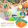 Dîne jetable 24 PCS Carrot Paper Plate Festival Cake Party Fruit Fruit Pâques Dîner de ménage en forme