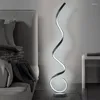 Lampadaires Lampe LED moderne Ligne minimaliste Salon Décor Lumière Chambre Étude TV Fond Mur Noir Blanc Luminaire Lustre