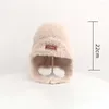 Berretti Berretti in pelliccia sintetica Simpatico peluche invernale caldo cappello da cacciatore berretti da donna