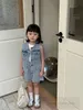 2024年の夏の子供デニムの服セットINSガールズラペルカウボーイチョッキのショートパンツ2PCSキッズソフトウォッシュデニムカジュアル衣装S1104