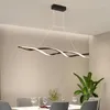 Lampadari Lampadario a LED dal design moderno della linea oro per sala da pranzo cucina soggiorno camera da letto lampada a sospensione a soffitto luce con telecomando