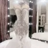 Plus -storlek arabisk aso ebi lyxig pärlstav kristaller sjöjungfru bröllopsklänningar rena hals organza ruffles brudklänning