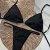 Costumi da bagno da donna alla moda catena in metallo tinta unita colore nero lettera costumi da bagno estivi con etichette per regalo da donna 240226