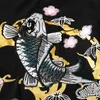 Herr t-shirts lyprerazy retro japan broderi t shirt koi fisk tryck vita toppar tees sommar harjujuk män hip hop tshirt streetwear t-shirtl2402