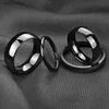 Solitaire Ring Tigrade 2/4/6/8mm pour hommes Band de mariage Polied Femmes Titane Engagement Simple Anneaux Classic Black Silver Color Anel 3-15 240226