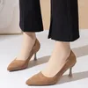 حذاء اللباس امرأة مثيرة عالية الكعب الصيف 2024 الربيع المدببة مصمم إصبع القدم الأنيقة مضخات الحفلات femme zapatillas