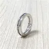 Anelli con diamanti simulati Diamonique professionali Fede nuziale placcata in oro bianco 18 carati Taglia 6 7 8 Accessori per anelli Love Forever con J269N