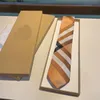 H2023 NYA MEN BILDER Fashion Silk Tie 100% Designer Slitte Jacquard Classic Woven Handmade slips för män Bröllop Casual and Business Slips med Original Box 6H961