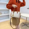 2023 Nieuwe Vrouwen Gedrukt Handtas Boston Kussen Casual Ronde Emmer Enkele Schouder Crossbody Kleine Tas 75% Fabriek Groothandel