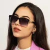 Sunglasses Fashionable womens sunglasses square sunglasses accessories gradient lens anti UV400 luxury brand Oculus glasses womens J0226