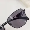 تصميم أزياء جديد Cat Eye Sunglasses 54V Classic Metal Frame Simple and Popular Propositile Outdoor UV400 Protection Eyewear