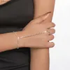 Perlen glänzendes Fingerring-Gliederarmband mit Kristall-Frauen-Mädchen-Sommersklaven-verbundenes Armband-Handrückseiten-Kettenschmuck YQ240226
