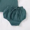 衣類セット幼児の幼児の男の子の男の子服ソリッドコットン半袖Tシャツトップショーツ2 PCSガールズ衣装