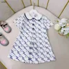 Moda Bebek Elbise Izgara Baskı Tasarım Kız Etek Boyut 100-160 Kalp Şekleli Desen Çocuk Tasarımcı Giysileri Pamuk Çocuk Frock 24feb20