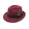 2024 New Women 's Men's Small Top Hat Fedora Felt Hats 여성 Fedoras 남녀 깃털 모자 Trilby