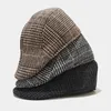 Berets 2024 Herbst Winter Männer Wolle Baskenmütze Britische Vintage Flache Top Schirmmütze Frauen Warme Plaid Maler Hut Vorwärts Sboy