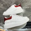 2024 Hot Top Luxury Water Diamond Pequeno Branco Casual Board Womens Genuine Leather Grosso Sole Lace Up Mens Designer Casal Outdoor Sports Shoes 34-46 xsd221105