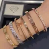 Marca designer pulseira de alta qualidade não manchar acessórios de moda jóias 2024 aço inoxidável marca jóias pulseira feminina