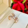 Stud Hot Selling 925 Sterling Silver White Shell Snake Boneörhängen Lämplig för kvinnors modesmycken Banket Luxury SMYCKE GENTER J240226