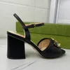 Tjock High Heeled Platform Sandaler Ankle Strap Pumpar Läder Open-Toe Kvinnaklänskor Luxur Designer High Shoes Factory Sko med låda med låda