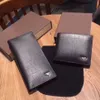 Nowe męskie długie czarne portfele Uchwyty karty 2020 Sprzedane Business Krótkie portfele Modne torebki Zmień torbę Cowhide GP2020271V