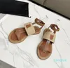 2024 Summer Beach Slide Ladies Zapatos de tacón bajo Las impresiones de las mujeres bordan la sandalia con la caja