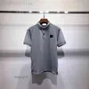 Stones Island Tees Tshirt Summer Fashion Uomo Donna Designer magliette Manica lunga Top Luxurys Lettera Magliette in cotone Abbigliamento Polo Abiti corti 5HCG BU70