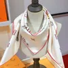 2024 Nowy projektant jedwabny szalik dla kobiet Mężczyzn Top marka l litera smok wzór klasyczny monogram Twill Headband Silk Square luksusowy szalik sciarpe bandana 90cm 79175