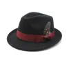 2024 New Women 's Men's Small Top Hat Fedora Felt Hats 여성 Fedoras 남녀 깃털 모자 Trilby