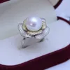 Anelli a grappolo Acqua dolce 12-13mm Cerchio perfetto bianco Luce forte Anello con perla micro difettosa S925 Fiore in argento completamente intarsiato