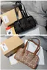 Bolsa de designer de luxo Blackswing Zip The Tote Bag Bolsa feminina Fashio Tabby Pochette Gift Contest Clush Underxody Bag Sacoche Hobo Mens Sacos de ombro WYG