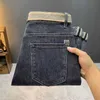 Herr jeans designer jeans mens nya trendiga instagram tryckt smala fit leggings high-end ljus lyx lös mikro harlan byxor 9p4