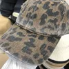 Ball Caps Fashion Leopard Wzór bawełniany kapelusz baseballowy dla kobiet jesienne zachodzie słońca wzór miękki czapkę z czapką czapką internetową czerwoną popularną czapkę J240226