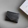 ファッションユニセックスの男性と女性カードバッグウォレットフリップ多機能性格コイン財布短いクリップ031424