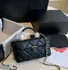 CHANNEL Дизайнерская косметичка косметичка на плечо классическая сумка с клапаном через плечо кожаная сумка через плечо с цепочкой женская сумка небольшой кошелек сумка-мессенджер 17*9 см