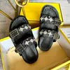 Slippers Designer para mujer Plataforma de cristal Sandalias Diamond Summer Sandale Zapatos de marca Classic Mujer Outside Slipper Beach de cuero real Caja con caja