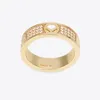 Luxusdesigner Damenringe Klassische Golden Bague Engagement Ringe für Frauen Modemarke Ehering Band Schmuck Accessoires CSD2402266