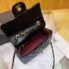 Bolso de diseñador superior Bolso de mujer Chan Bolso de hombro Moda nueva piel de oveja cuadrado Bolso de mano gordo Cadena de lujo de malla de diamante bolso cruzado versátil 90% ventas de fábrica