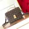 Borse a tracolla in pelle goffrata Metiss da donna Pochette M44875 Borsa a tracolla con pochette di lusso con patta e tracolla DHgate Borsa a mano da uomo con fiori Borsa da viaggio Messenger EE