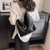 Sac fourre-tout à large bandoulière de style bohème pour femmes, grande capacité, sac seau simple pour les déplacements, à la mode et versa