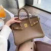 Kadın Çanta L Torba Deri Kadınlar Üst düzey lychee desenli gerçek çanta 2024 Trend Büyük Kapasiteli Taşınabilir Tek Omuz Crossbody Tote Omuz