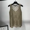 Chars de femmes 2024 version coréenne sequin sexy évidé jarretelle gilet brillant soie or ligne leggings sans manches slim tricot chemise haut