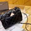 Bolso de diseñador superior Bolso de mujer Chan Bolso de hombro Moda nueva piel de oveja cuadrado Bolso de mano gordo Cadena de lujo de malla de diamante bolso cruzado versátil 90% ventas de fábrica