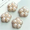 Necklaces 50pcs 18mm Gold Color Imitation Pearl Crystal Flower Charm Pendant for Diy Handmade Wedding Jewelry Making Wholesale